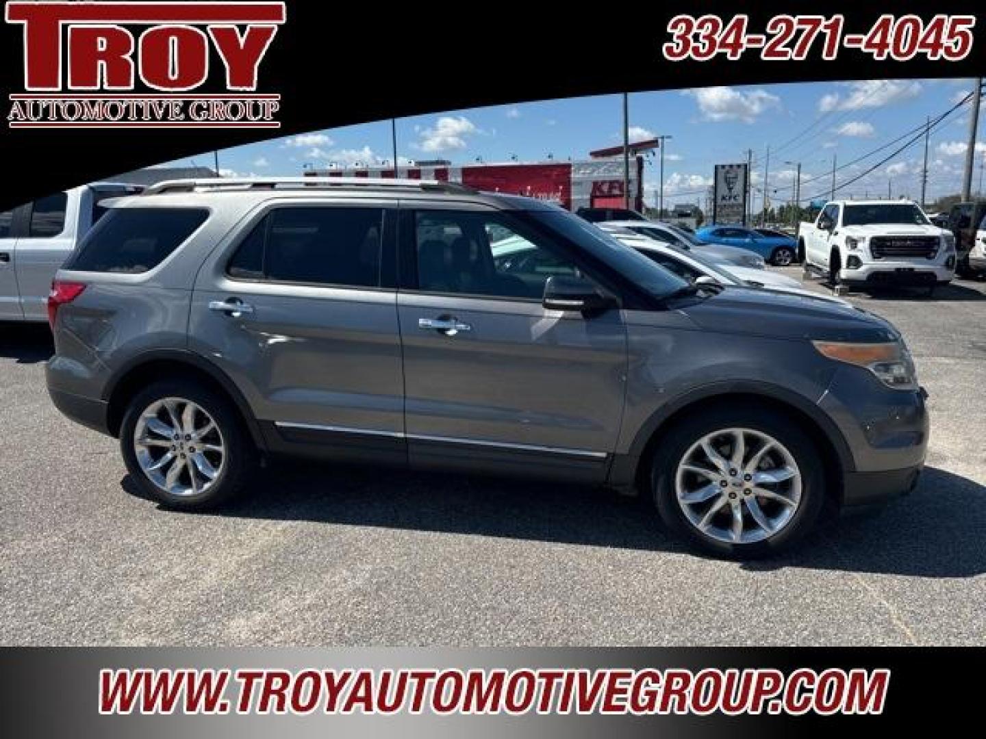 2013 Sterling Gray Metallic /Charcoal Black Ford Explorer XLT (1FM5K7D88DG) with an 3.5L 6-Cylinder SMPI DOHC engine, Automatic transmission, located at 6812 Atlanta Hwy, Montgomery, AL, 36117, (334) 271-4045, 32.382118, -86.178673 - Leather Interior!!<br>3rd seat!<br>20 Premium Alloy Wheels!!<br>2-Keys!!<br>Navigation!! - Photo#1