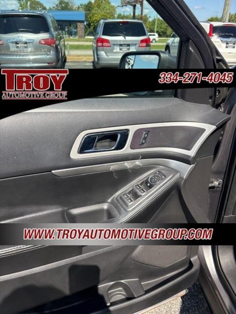 2013 Sterling Gray Metallic /Charcoal Black Ford Explorer XLT (1FM5K7D88DG) with an 3.5L 6-Cylinder SMPI DOHC engine, Automatic transmission, located at 6812 Atlanta Hwy, Montgomery, AL, 36117, (334) 271-4045, 32.382118, -86.178673 - Leather Interior!!<br>3rd seat!<br>20 Premium Alloy Wheels!!<br>2-Keys!!<br>Navigation!! - Photo#32