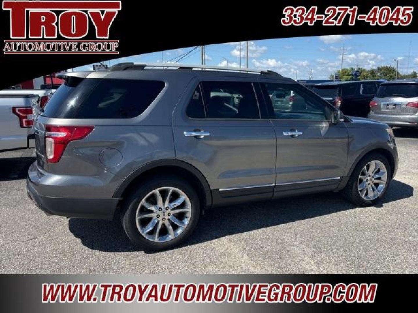 2013 Sterling Gray Metallic /Charcoal Black Ford Explorer XLT (1FM5K7D88DG) with an 3.5L 6-Cylinder SMPI DOHC engine, Automatic transmission, located at 6812 Atlanta Hwy, Montgomery, AL, 36117, (334) 271-4045, 32.382118, -86.178673 - Leather Interior!!<br>3rd seat!<br>20 Premium Alloy Wheels!!<br>2-Keys!!<br>Navigation!! - Photo#3