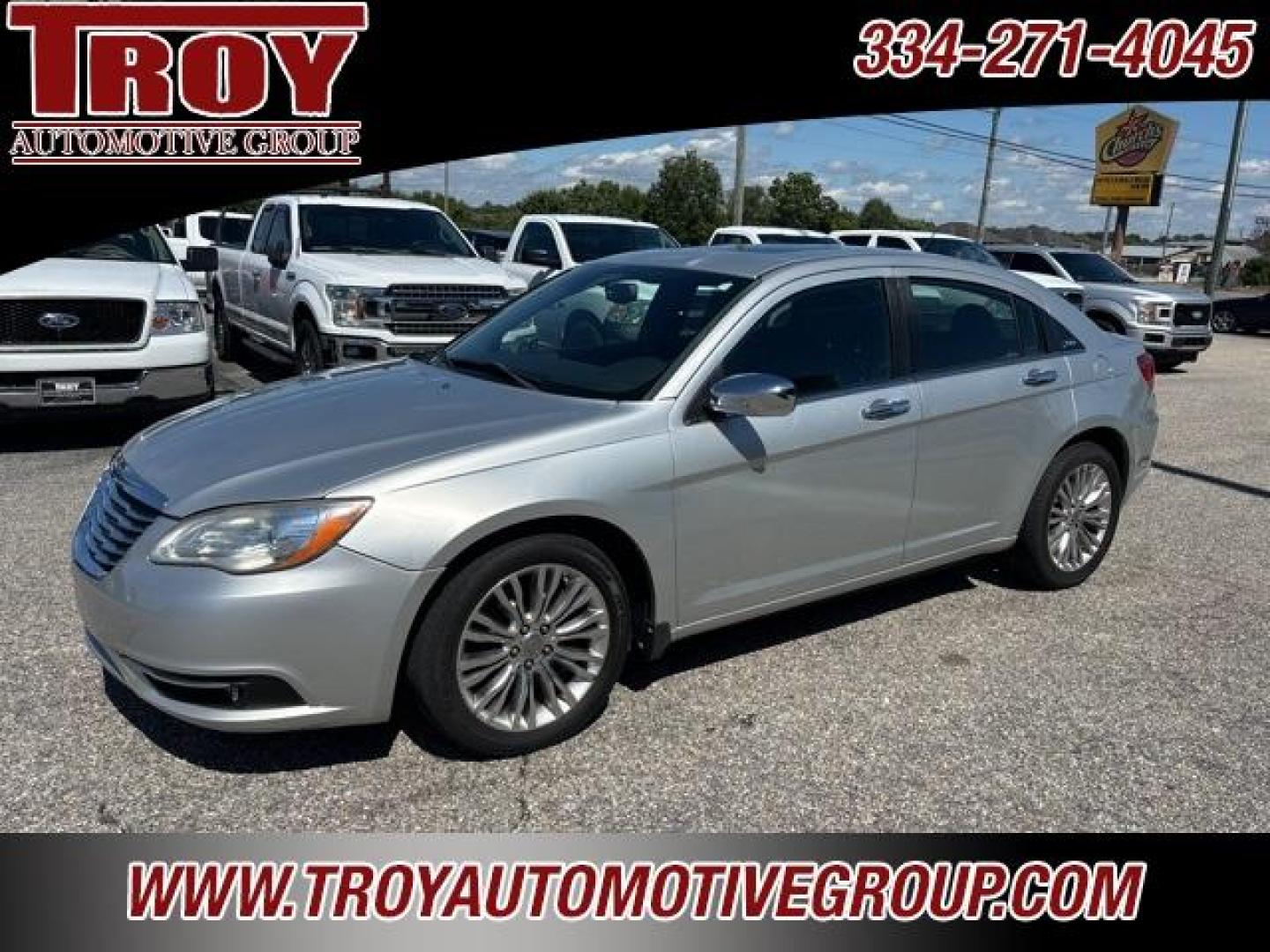 2012 Bright Silver Metallic Clearcoat /Black Chrysler 200 Limited (1C3CCBCG0CN) with an 3.6L V6 Flex Fuel 24V VVT engine, Automatic transmission, located at 6812 Atlanta Hwy, Montgomery, AL, 36117, (334) 271-4045, 32.382118, -86.178673 - Power Sunroof!!<br>Heated Seats!!<br>Boston Acoustic Premium Audio!!<br>Remote Entry!! - Photo#2