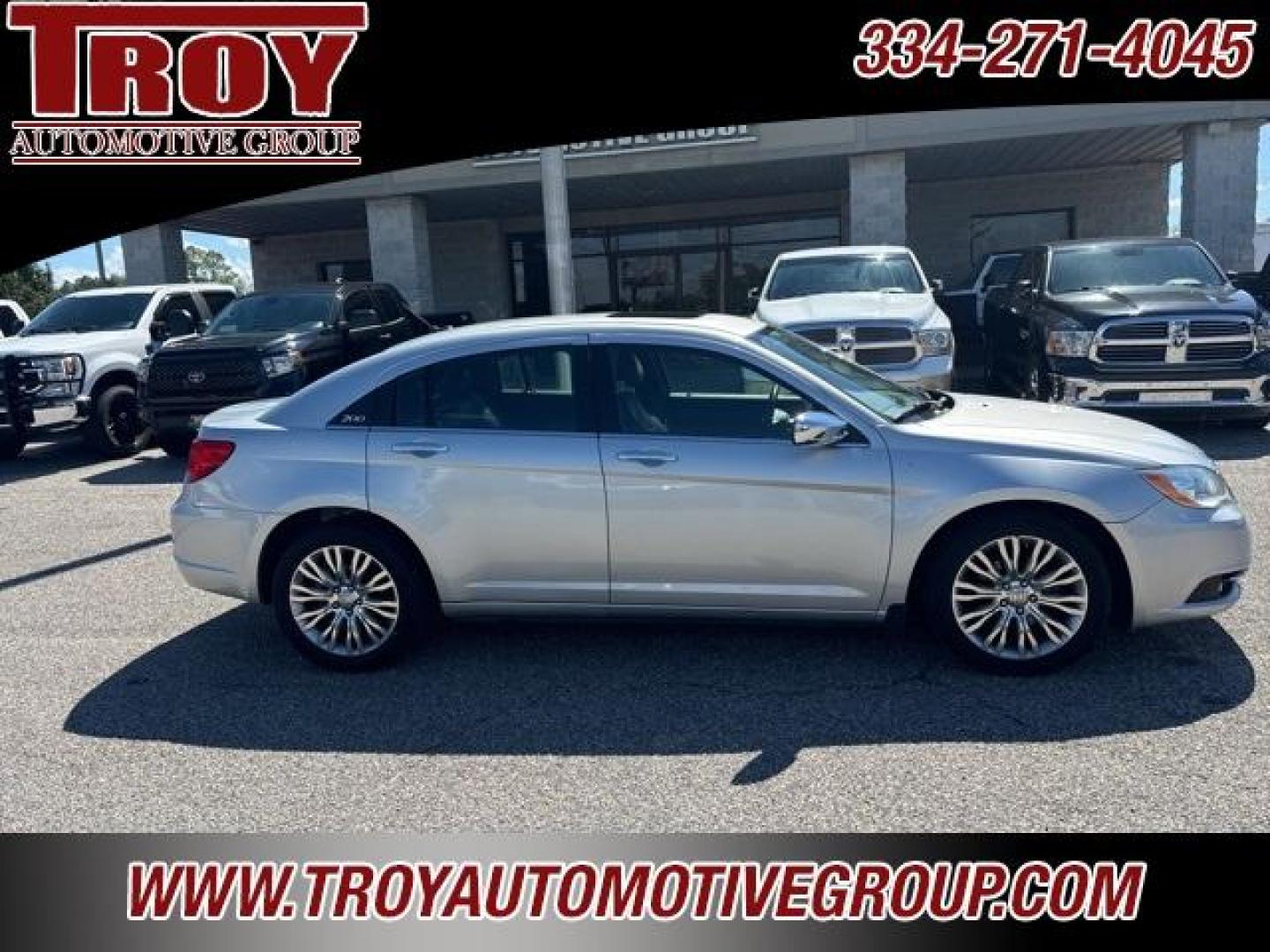 2012 Bright Silver Metallic Clearcoat /Black Chrysler 200 Limited (1C3CCBCG0CN) with an 3.6L V6 Flex Fuel 24V VVT engine, Automatic transmission, located at 6812 Atlanta Hwy, Montgomery, AL, 36117, (334) 271-4045, 32.382118, -86.178673 - Power Sunroof!!<br>Heated Seats!!<br>Boston Acoustic Premium Audio!!<br>Remote Entry!! - Photo#7