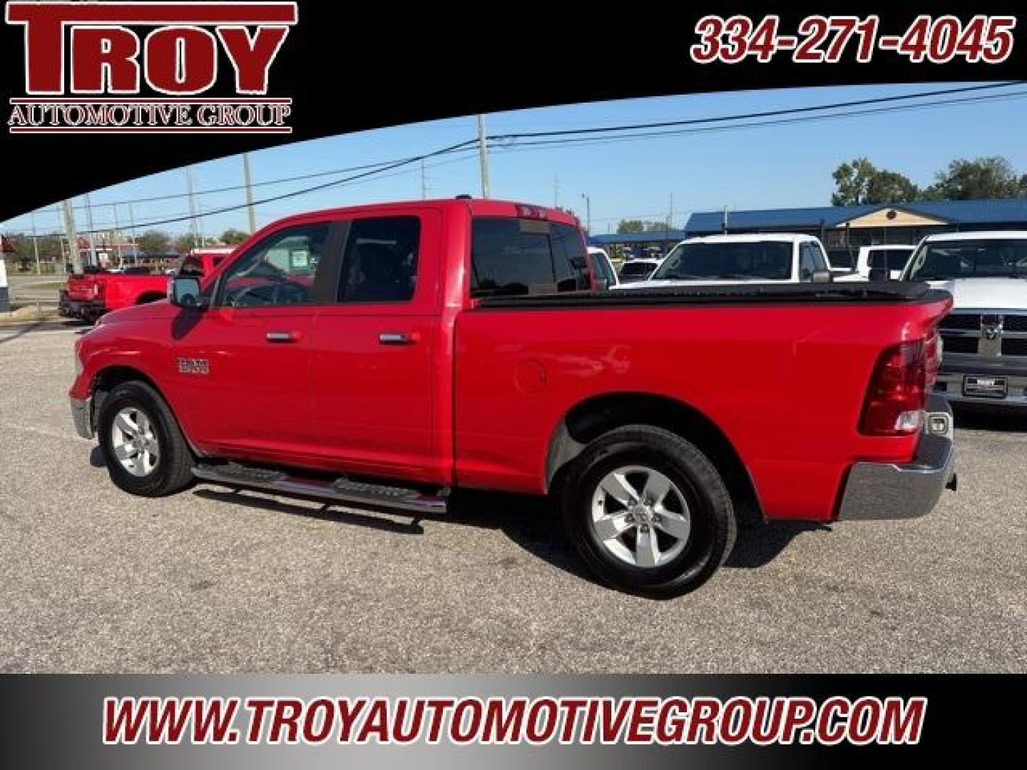 2013 Flame Red Clearcoat /Diesel Gray/Black Ram 1500 SLT (1C6RR6GP5DS) with an 4.7L V8 FFV engine, Automatic transmission, located at 6812 Atlanta Hwy, Montgomery, AL, 36117, (334) 271-4045, 32.382118, -86.178673 - Alloys!!<br>Tow Package!!<br>Chrome Step Bars!!<br>Bedcover!!<br>2-Keys!! - Photo#9