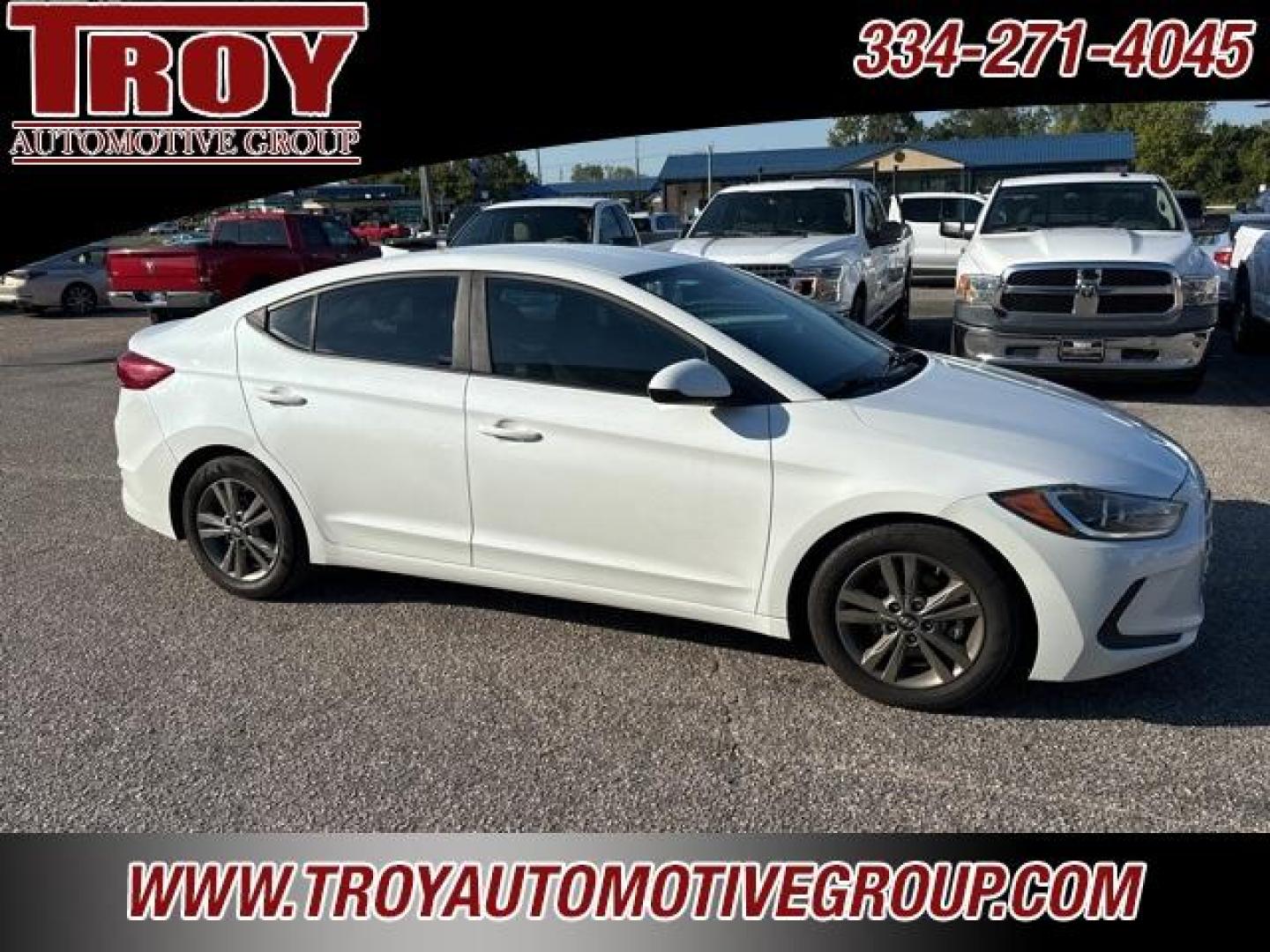 2018 Quartz White Pearl /Gray Hyundai Elantra SEL (5NPD84LF4JH) with an 2.0L 4-Cylinder DOHC 16V engine, Automatic transmission, located at 6812 Atlanta Hwy, Montgomery, AL, 36117, (334) 271-4045, 32.382118, -86.178673 - 1-Owner!!<br>Alloy Wheels !!<br>Blind Spot Detection!!<br>Back Up Camera!!<br>2-keys w/Remotes!! - Photo#2