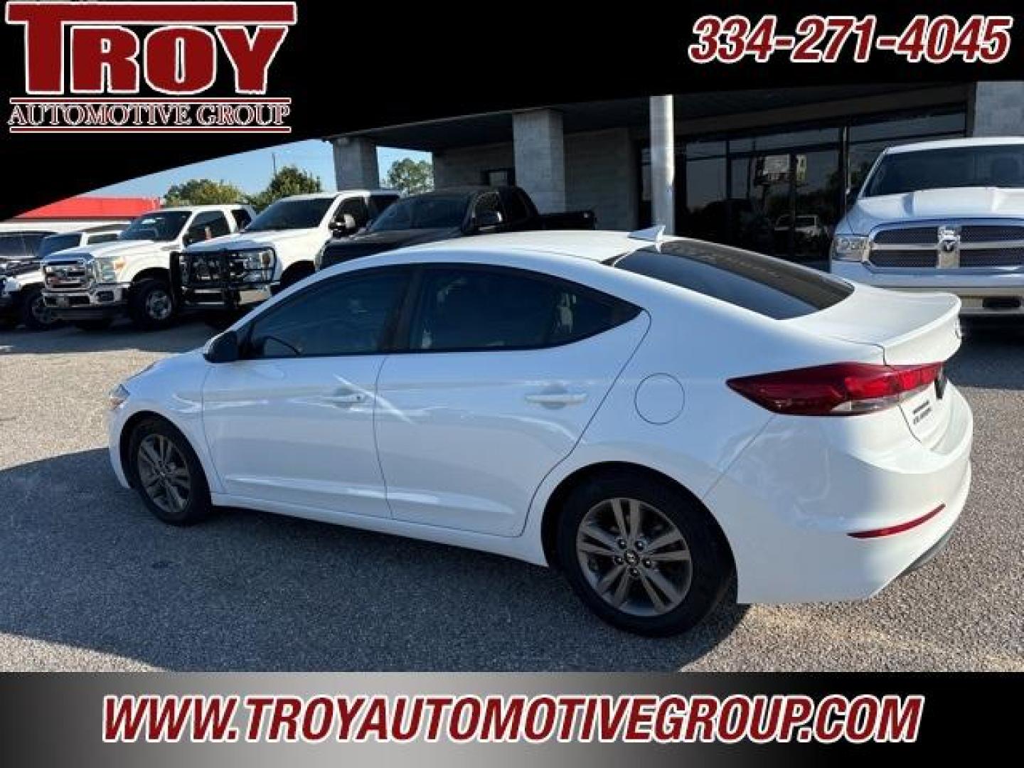 2018 Quartz White Pearl /Gray Hyundai Elantra SEL (5NPD84LF4JH) with an 2.0L 4-Cylinder DOHC 16V engine, Automatic transmission, located at 6812 Atlanta Hwy, Montgomery, AL, 36117, (334) 271-4045, 32.382118, -86.178673 - 1-Owner!!<br>Alloy Wheels !!<br>Blind Spot Detection!!<br>Back Up Camera!!<br>2-keys w/Remotes!! - Photo#7