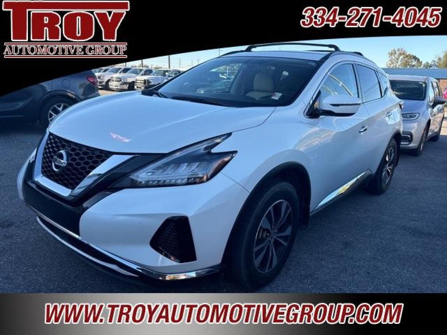 2019 Pearl White Tricoat /Cashmere Nissan Murano SV (5N1AZ2MJ6KN) with an 3.5L V6 DOHC 24V engine, CVT transmission, located at 6812 Atlanta Hwy, Montgomery, AL, 36117, (334) 271-4045, 32.382118, -86.178673 - Photo#5