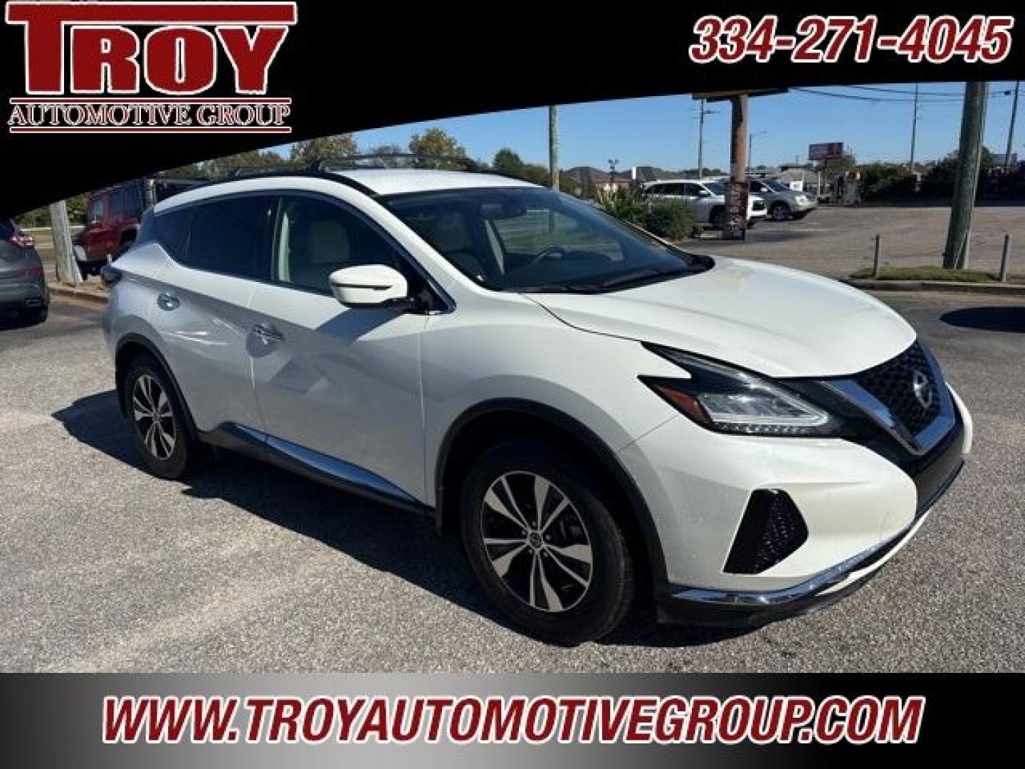 2019 Pearl White Tricoat /Cashmere Nissan Murano SV (5N1AZ2MJ6KN) with an 3.5L V6 DOHC 24V engine, CVT transmission, located at 6812 Atlanta Hwy, Montgomery, AL, 36117, (334) 271-4045, 32.382118, -86.178673 - Photo#12