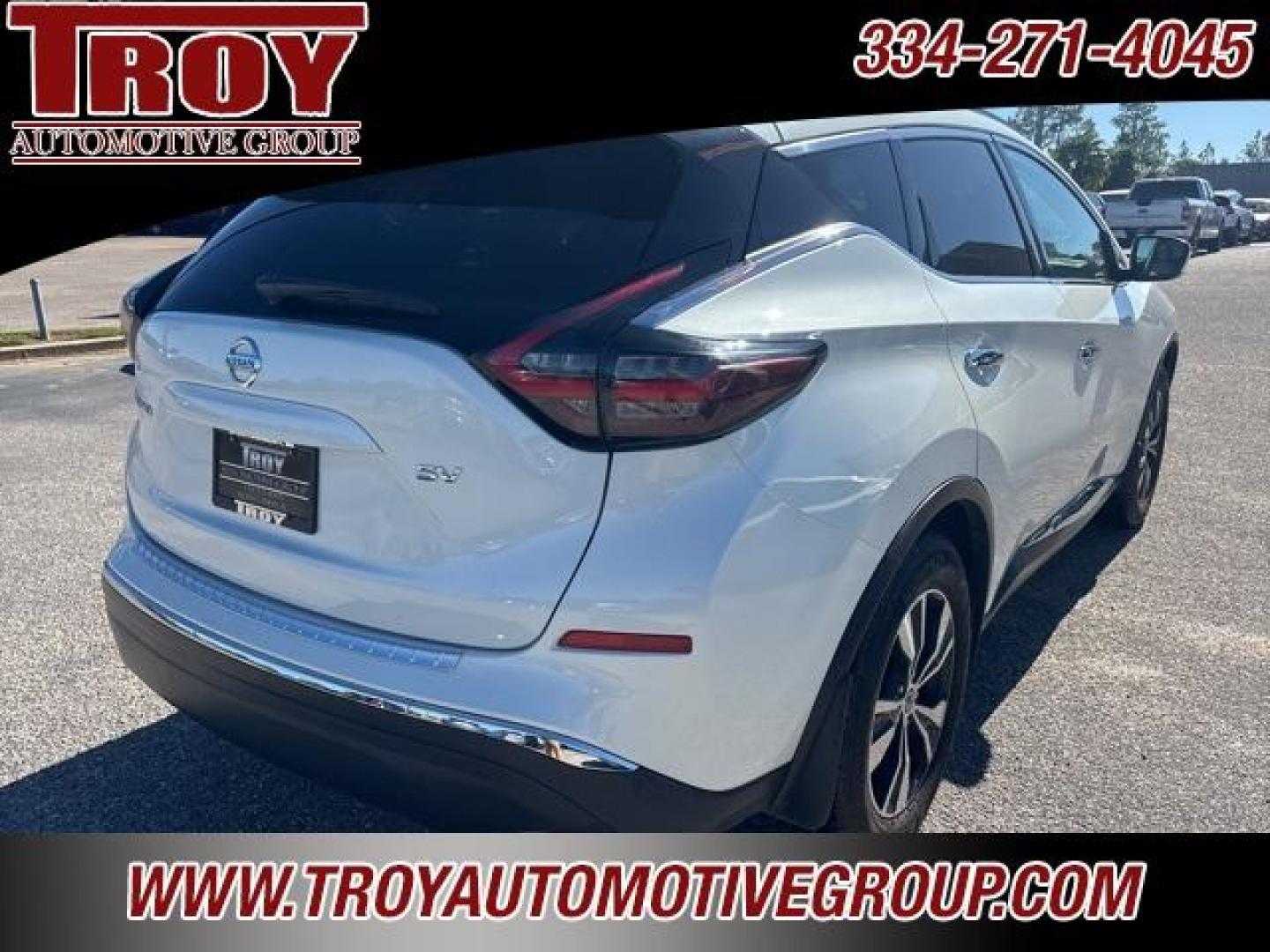 2019 Pearl White Tricoat /Cashmere Nissan Murano SV (5N1AZ2MJ6KN) with an 3.5L V6 DOHC 24V engine, CVT transmission, located at 6812 Atlanta Hwy, Montgomery, AL, 36117, (334) 271-4045, 32.382118, -86.178673 - Photo#15