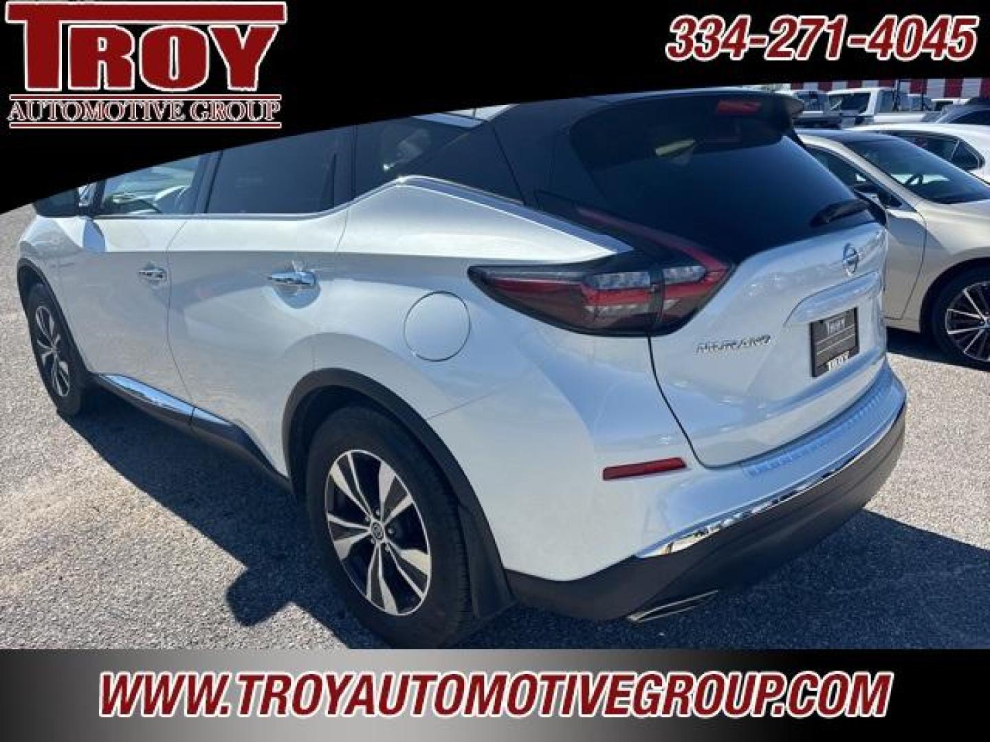 2019 Pearl White Tricoat /Cashmere Nissan Murano SV (5N1AZ2MJ6KN) with an 3.5L V6 DOHC 24V engine, CVT transmission, located at 6812 Atlanta Hwy, Montgomery, AL, 36117, (334) 271-4045, 32.382118, -86.178673 - Photo#17