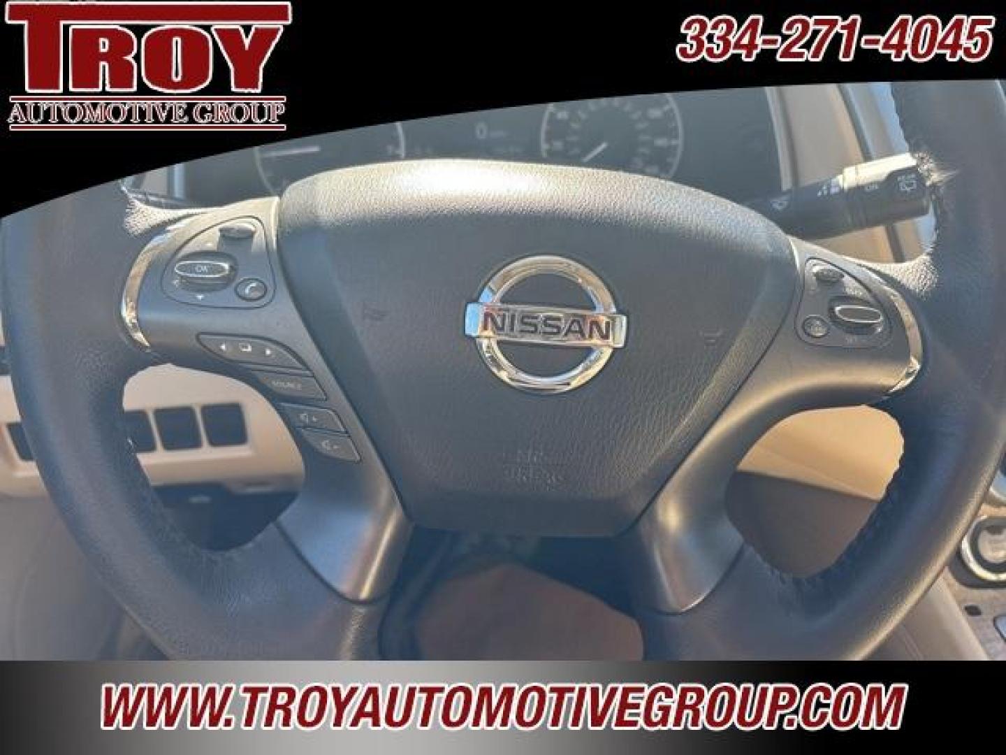 2019 Pearl White Tricoat /Cashmere Nissan Murano SV (5N1AZ2MJ6KN) with an 3.5L V6 DOHC 24V engine, CVT transmission, located at 6812 Atlanta Hwy, Montgomery, AL, 36117, (334) 271-4045, 32.382118, -86.178673 - Photo#43