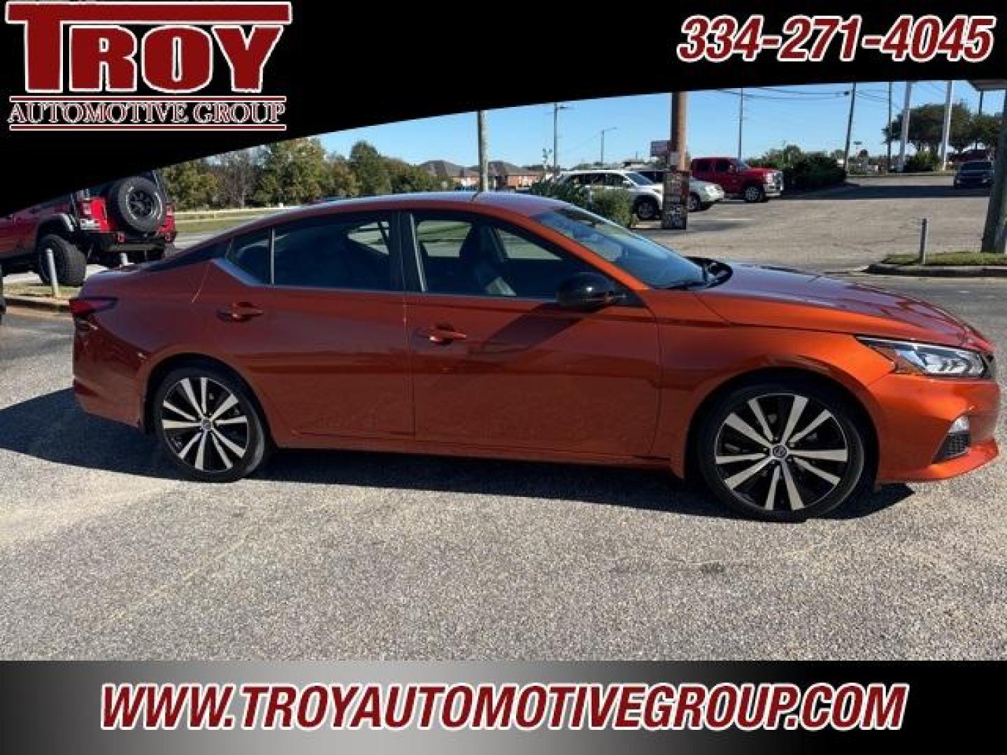 2020 Sunset Drift Chromaflair /Sport Nissan Altima 2.5 SR (1N4BL4CV2LC) with an 2.5L 4-Cylinder DOHC 16V engine, CVT transmission, located at 6812 Atlanta Hwy, Montgomery, AL, 36117, (334) 271-4045, 32.382118, -86.178673 - Only 2149 Miles!!<br>Still New!! - Photo#0