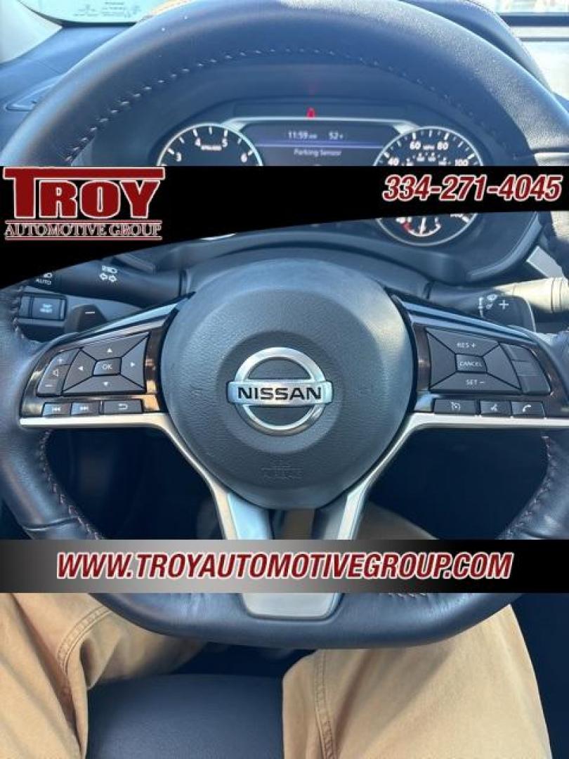 2020 Sunset Drift Chromaflair /Sport Nissan Altima 2.5 SR (1N4BL4CV2LC) with an 2.5L 4-Cylinder DOHC 16V engine, CVT transmission, located at 6812 Atlanta Hwy, Montgomery, AL, 36117, (334) 271-4045, 32.382118, -86.178673 - Only 2149 Miles!!<br>Still New!! - Photo#49