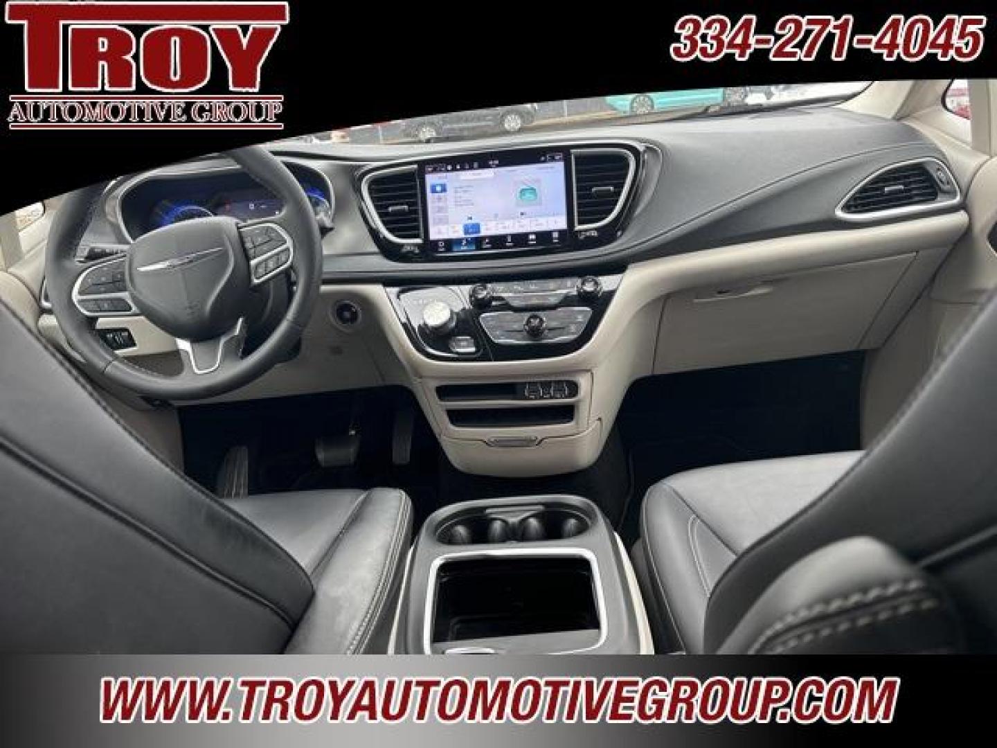 2023 Silver Mist Clearcoat /Black/Alloy/Black Chrysler Pacifica Touring L (2C4RC1BG9PR) with an 3.6L V6 24V VVT engine, Automatic transmission, located at 6812 Atlanta Hwy, Montgomery, AL, 36117, (334) 271-4045, 32.382118, -86.178673 - Photo#26