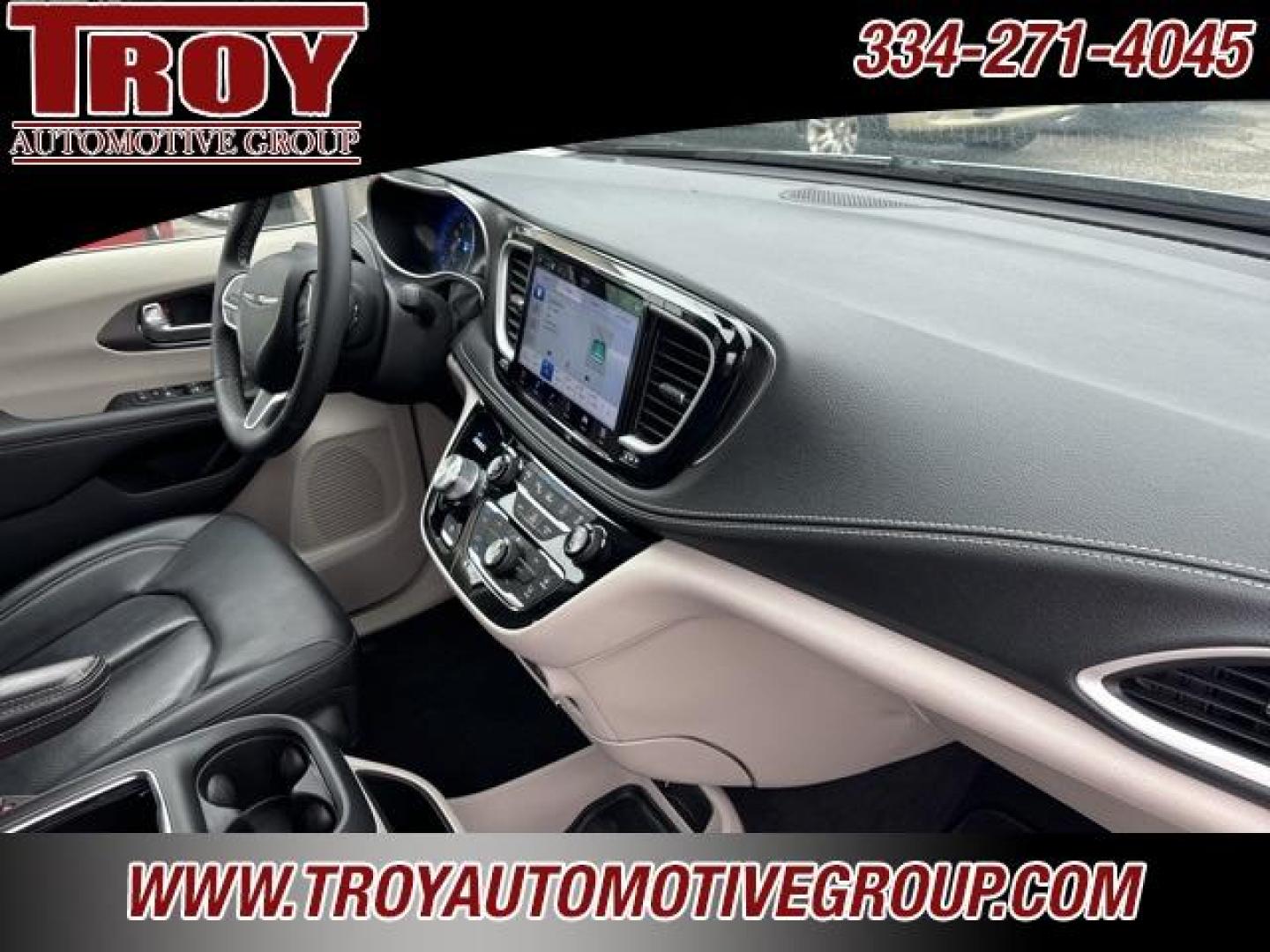 2023 Silver Mist Clearcoat /Black/Alloy/Black Chrysler Pacifica Touring L (2C4RC1BG9PR) with an 3.6L V6 24V VVT engine, Automatic transmission, located at 6812 Atlanta Hwy, Montgomery, AL, 36117, (334) 271-4045, 32.382118, -86.178673 - Photo#31