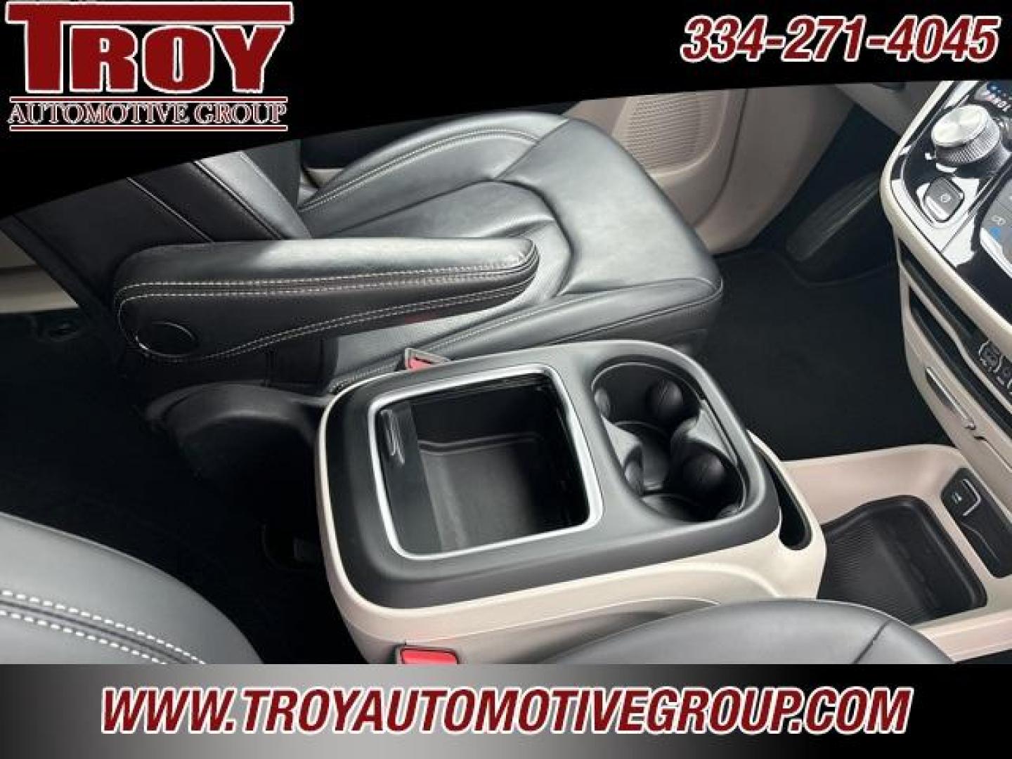 2023 Silver Mist Clearcoat /Black/Alloy/Black Chrysler Pacifica Touring L (2C4RC1BG9PR) with an 3.6L V6 24V VVT engine, Automatic transmission, located at 6812 Atlanta Hwy, Montgomery, AL, 36117, (334) 271-4045, 32.382118, -86.178673 - Photo#36