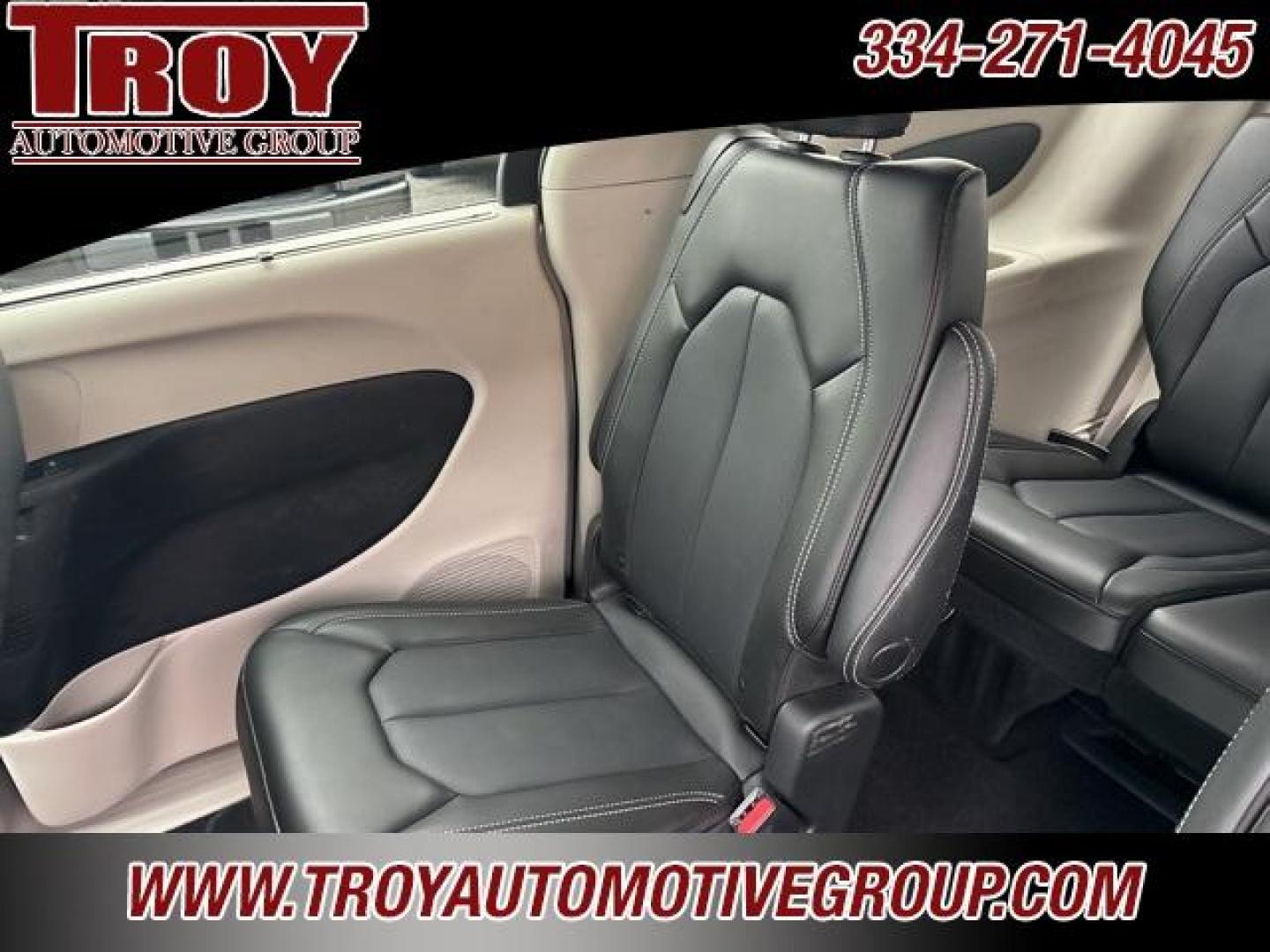 2023 Silver Mist Clearcoat /Black/Alloy/Black Chrysler Pacifica Touring L (2C4RC1BG9PR) with an 3.6L V6 24V VVT engine, Automatic transmission, located at 6812 Atlanta Hwy, Montgomery, AL, 36117, (334) 271-4045, 32.382118, -86.178673 - Photo#39