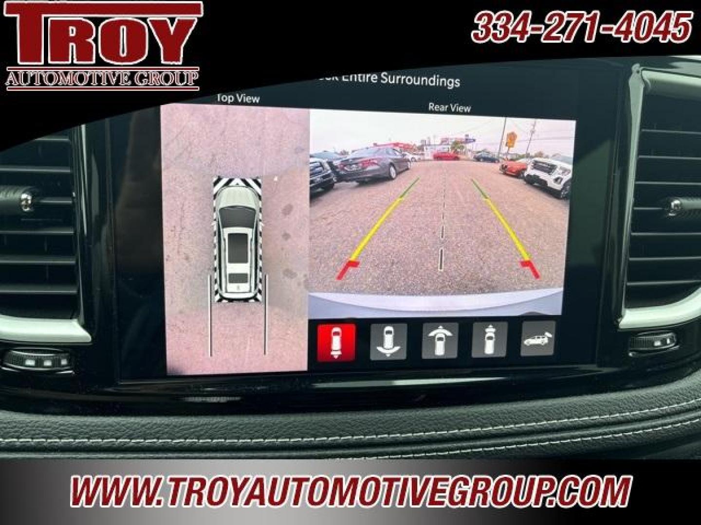 2023 Silver Mist Clearcoat /Black/Alloy/Black Chrysler Pacifica Touring L (2C4RC1BG9PR) with an 3.6L V6 24V VVT engine, Automatic transmission, located at 6812 Atlanta Hwy, Montgomery, AL, 36117, (334) 271-4045, 32.382118, -86.178673 - Photo#52