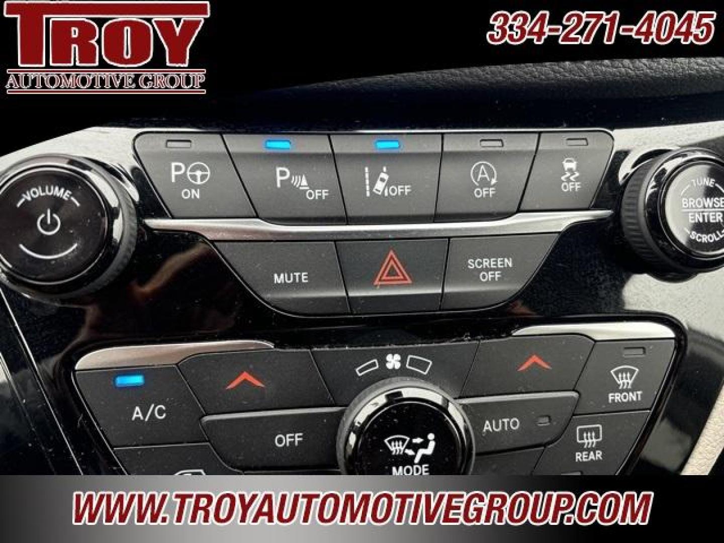 2023 Silver Mist Clearcoat /Black/Alloy/Black Chrysler Pacifica Touring L (2C4RC1BG9PR) with an 3.6L V6 24V VVT engine, Automatic transmission, located at 6812 Atlanta Hwy, Montgomery, AL, 36117, (334) 271-4045, 32.382118, -86.178673 - Photo#54