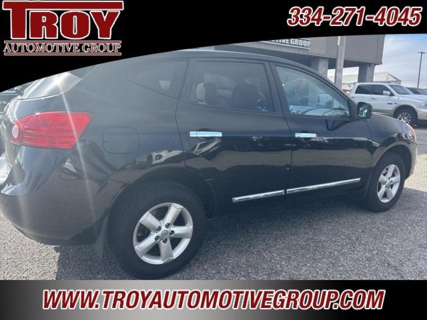 2013 Super Black /Gray Nissan Rogue S (JN8AS5MTXDW) with an 2.5L I4 DOHC 16V engine, CVT transmission, located at 6812 Atlanta Hwy, Montgomery, AL, 36117, (334) 271-4045, 32.382118, -86.178673 - 2-Keys!!<br>Special Edition!! - Photo#8