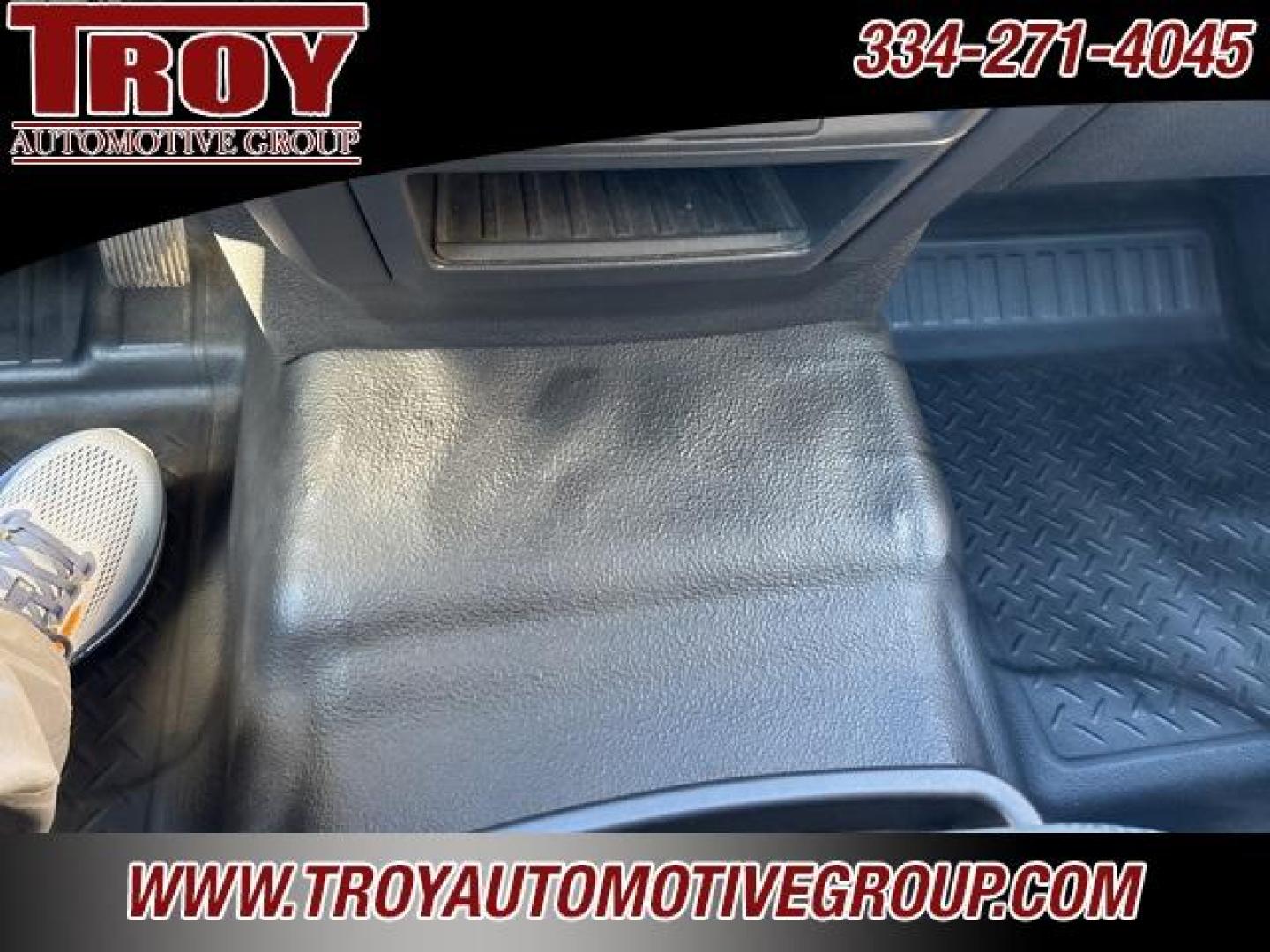 2011 Oxford White /Steel Gray Ford F-150 XL (1FTEX1CM4BF) with an 3.7L V6 FFV engine, Automatic transmission, located at 6812 Atlanta Hwy, Montgomery, AL, 36117, (334) 271-4045, 32.382118, -86.178673 - 1-Owner!! - Photo#30