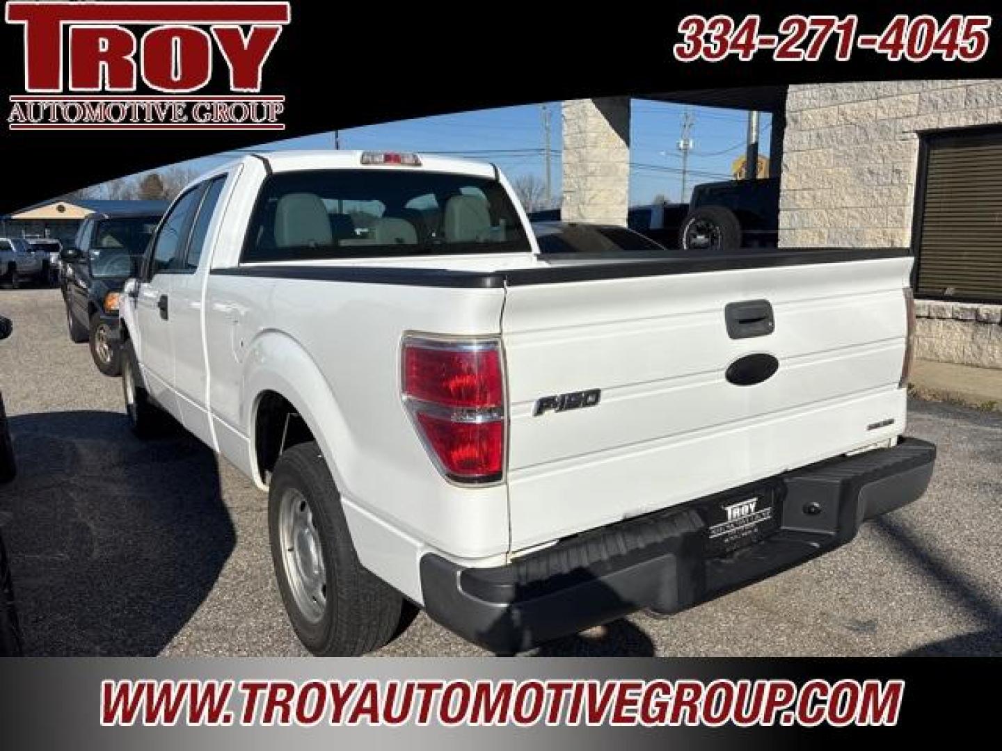 2011 Oxford White /Steel Gray Ford F-150 XL (1FTEX1CM4BF) with an 3.7L V6 FFV engine, Automatic transmission, located at 6812 Atlanta Hwy, Montgomery, AL, 36117, (334) 271-4045, 32.382118, -86.178673 - Photo#4