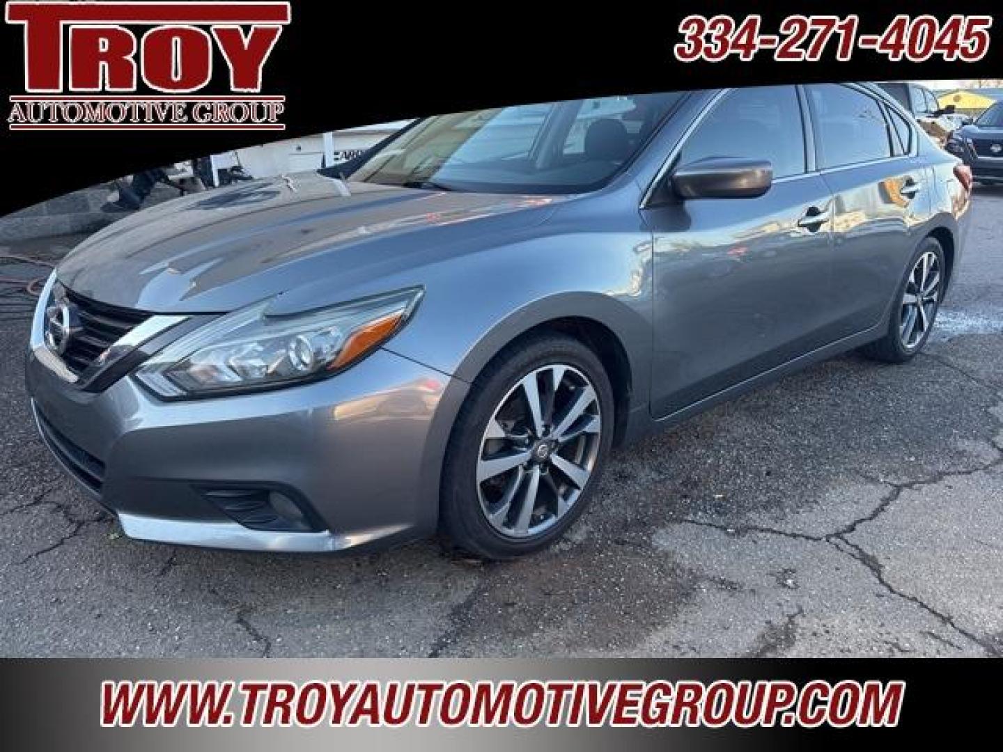 2017 Gun Metallic /Sport Interior Nissan Altima 2.5 SR (1N4AL3AP9HN) with an 2.5L 4-Cylinder DOHC 16V engine, CVT transmission, located at 6812 Atlanta Hwy, Montgomery, AL, 36117, (334) 271-4045, 32.382118, -86.178673 - 1-Owner!! - Photo#5