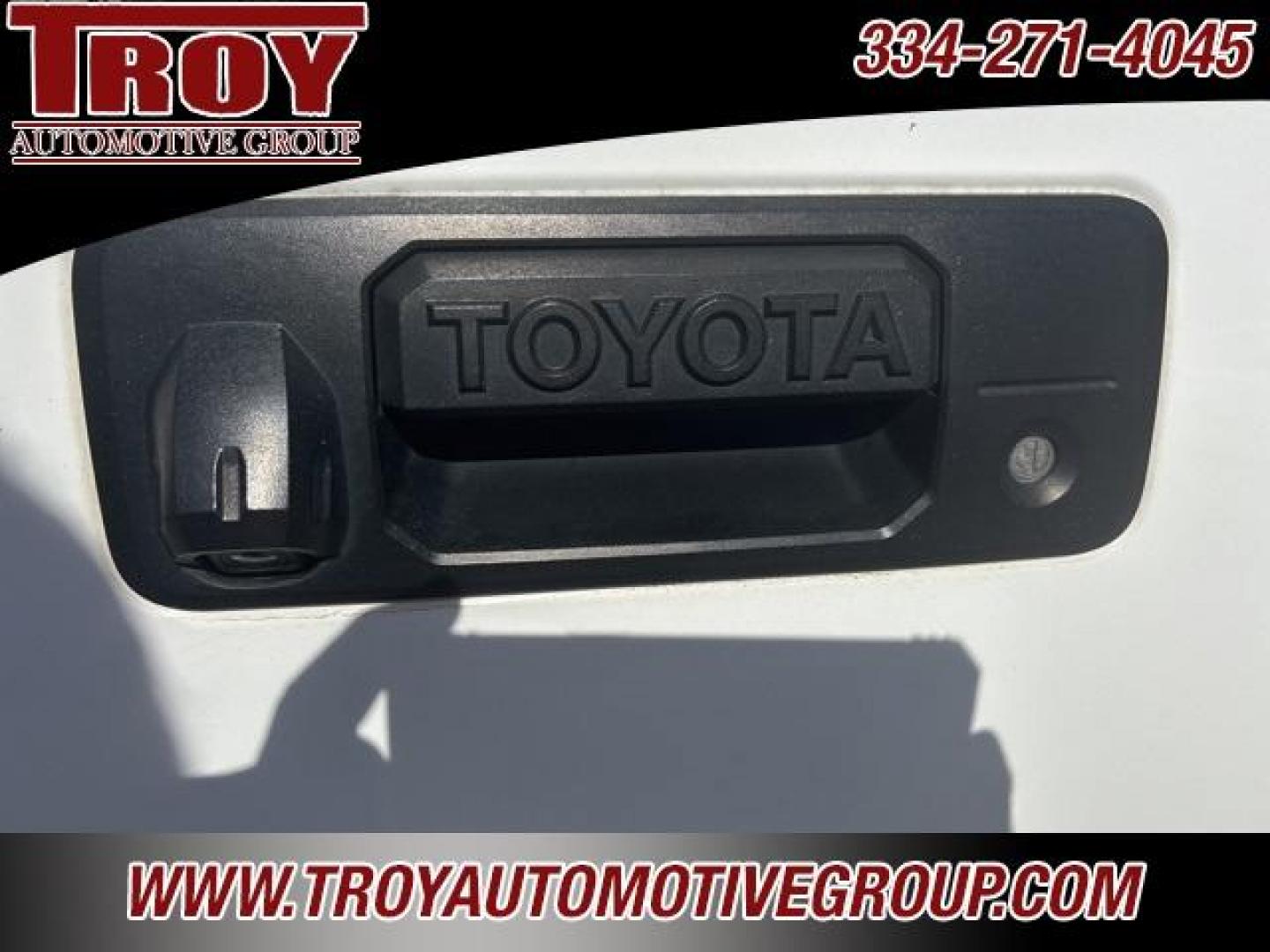 2014 Super White /Black Toyota Tundra SR (5TFRU5F13EX) with an 4.0L V6 DOHC VVT-i 24V engine, Automatic transmission, located at 6812 Atlanta Hwy, Montgomery, AL, 36117, (334) 271-4045, 32.382118, -86.178673 - Priced below KBB Fair Purchase Price!<br><br>Super White 2014 Toyota Tundra SR RWD 4.0L V6 DOHC VVT-i 24V 5-Speed Automatic with Overdrive<br><br>Financing Available---Top Value for Trades.<br><br><br>Awards:<br> * 2014 KBB.com Best Resale Value Awards<br><br>Reviews:<br> * If you havent already p - Photo#17