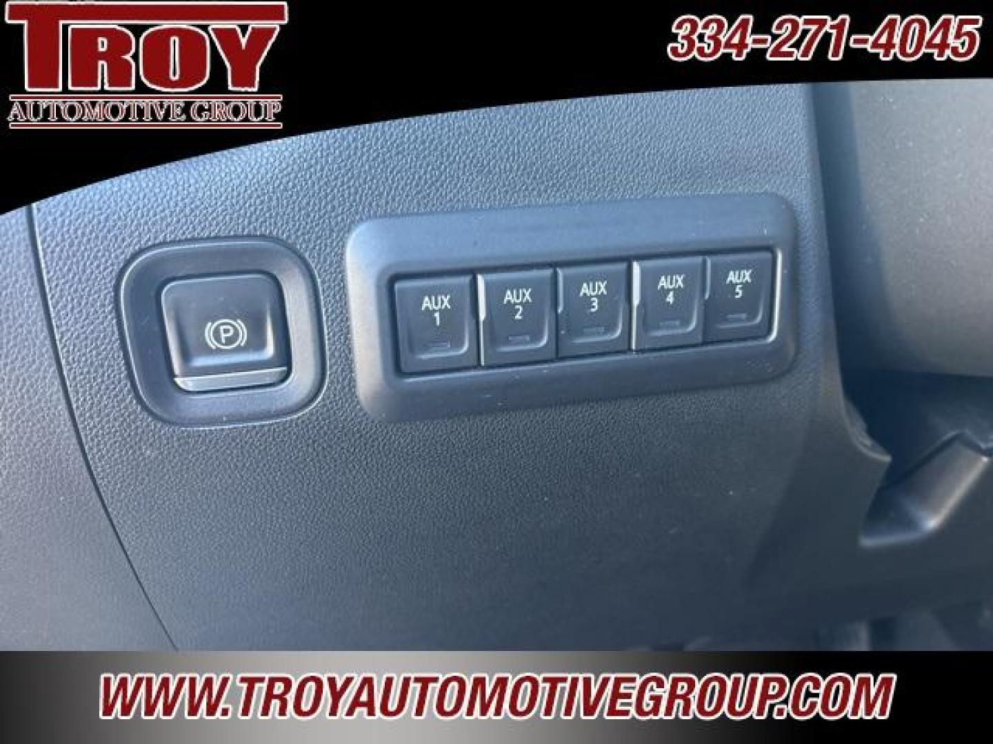 2021 Mosaic Black Metallic /Jet Black Chevrolet Silverado 2500HD High Country (1GC4YREY6MF) with an Duramax 6.6L V8 Turbodiesel engine, Automatic transmission, located at 6812 Atlanta Hwy, Montgomery, AL, 36117, (334) 271-4045, 32.382118, -86.178673 - Recent Arrival<br>Local Trade In!!<br>Technology Package!!<br>Power Sunroof!!<br>Heads Up Display!!<br>Flip Up Bed Cover!!<br><br><br>Mosaic Black Metallic 2021 Chevrolet Silverado 2500HD High Country 4WD Duramax 6.6L V8 Turbodiesel 10-Speed Automatic<br><br>Financing Available---Top Value for Trade - Photo#15