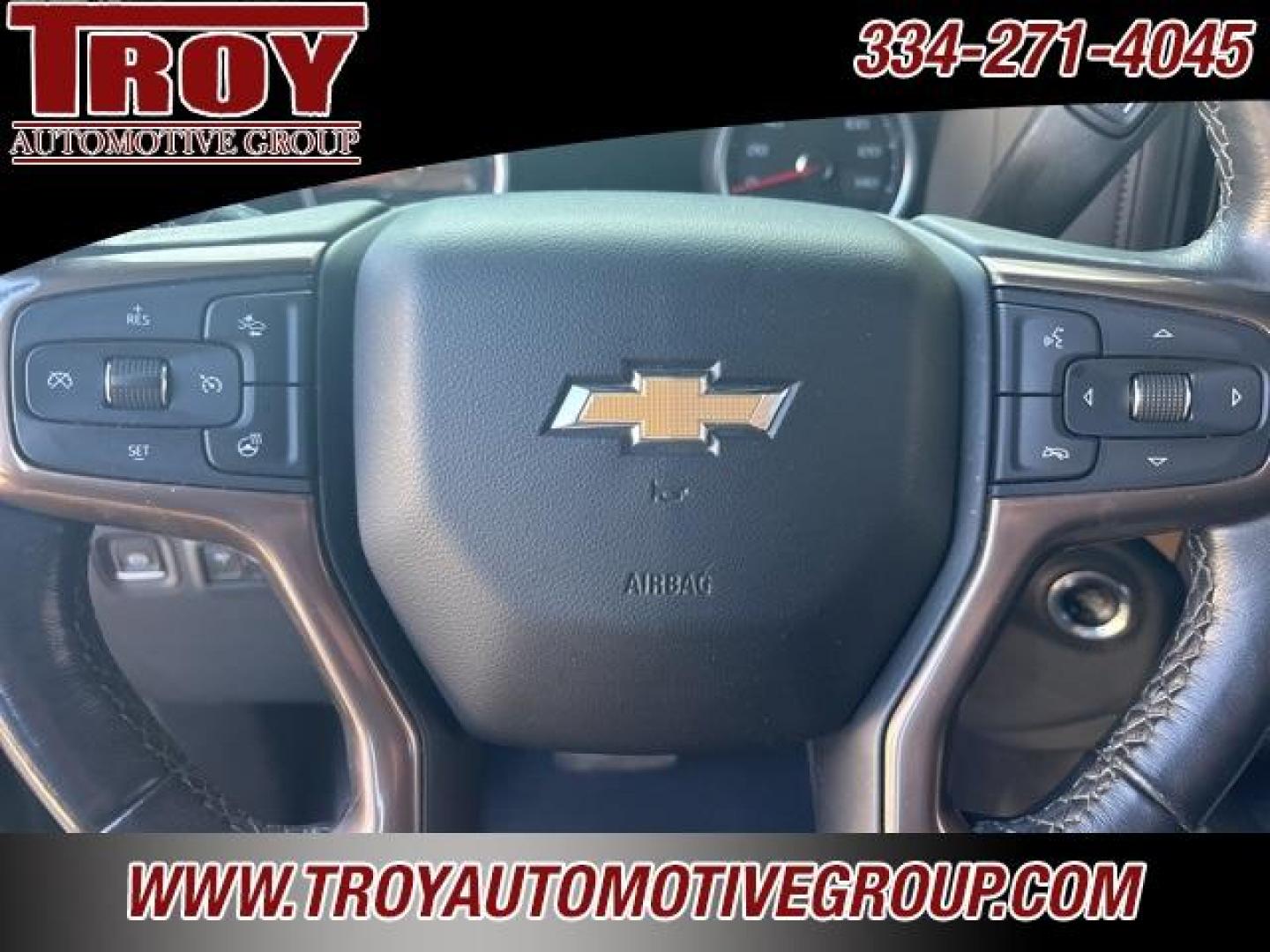 2021 Mosaic Black Metallic /Jet Black Chevrolet Silverado 2500HD High Country (1GC4YREY6MF) with an Duramax 6.6L V8 Turbodiesel engine, Automatic transmission, located at 6812 Atlanta Hwy, Montgomery, AL, 36117, (334) 271-4045, 32.382118, -86.178673 - Recent Arrival<br>Local Trade In!!<br>Technology Package!!<br>Power Sunroof!!<br>Heads Up Display!!<br>Flip Up Bed Cover!!<br><br><br>Mosaic Black Metallic 2021 Chevrolet Silverado 2500HD High Country 4WD Duramax 6.6L V8 Turbodiesel 10-Speed Automatic<br><br>Financing Available---Top Value for Trade - Photo#25