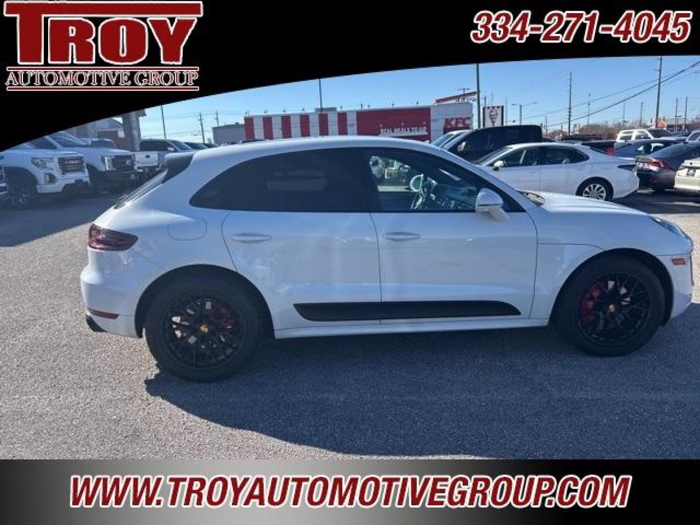 2018 White /Garnet Red Porsche Macan GTS (WP1AG2A57JL) with an 3.0L V6 engine, Automatic transmission, located at 6812 Atlanta Hwy, Montgomery, AL, 36117, (334) 271-4045, 32.382118, -86.178673 - Photo#10