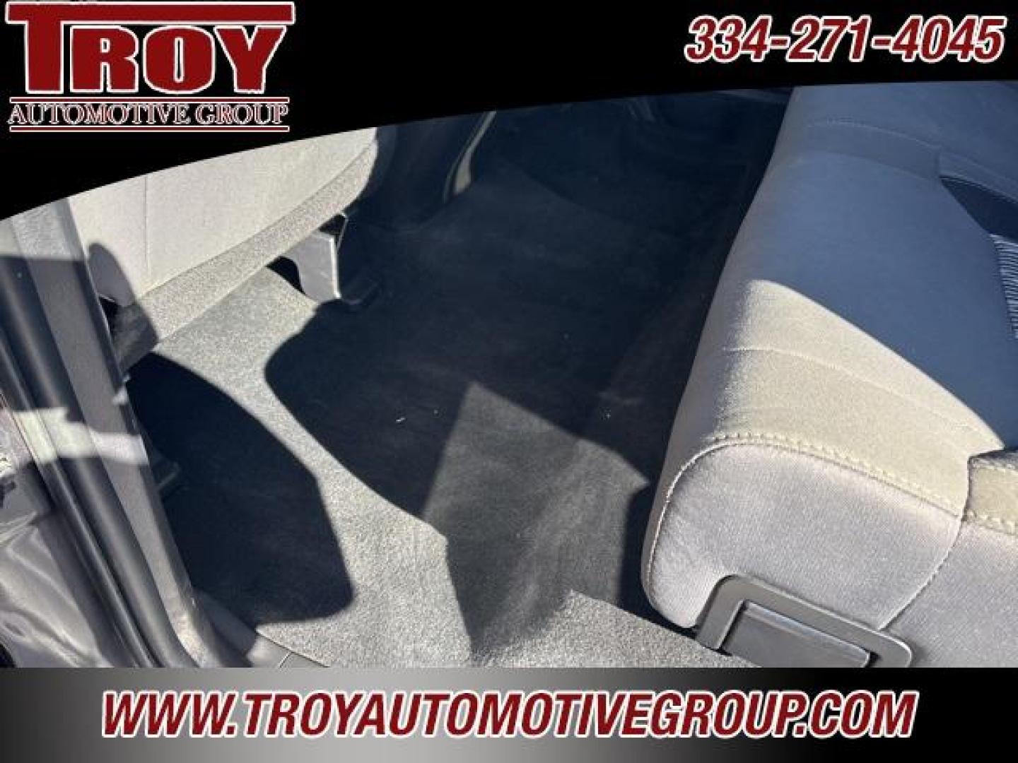 2018 Magnetic Gray Metallic /Graphite Toyota Tundra SR5 (5TFDW5F17JX) with an 5.7L 8-Cylinder SMPI DOHC engine, Automatic transmission, located at 6812 Atlanta Hwy, Montgomery, AL, 36117, (334) 271-4045, 32.382118, -86.178673 - Magnetic Gray Metallic 2018 Toyota Tundra SR5 4WD 5.7L 8-Cylinder SMPI DOHC 6-Speed Automatic Electronic with Overdrive<br><br>Financing Available---Top Value for Trades.<br><br><br>Awards:<br> * 2018 KBB.com 10 Most Awarded Brands * 2018 KBB.com Best Resale Value Awards - Photo#23