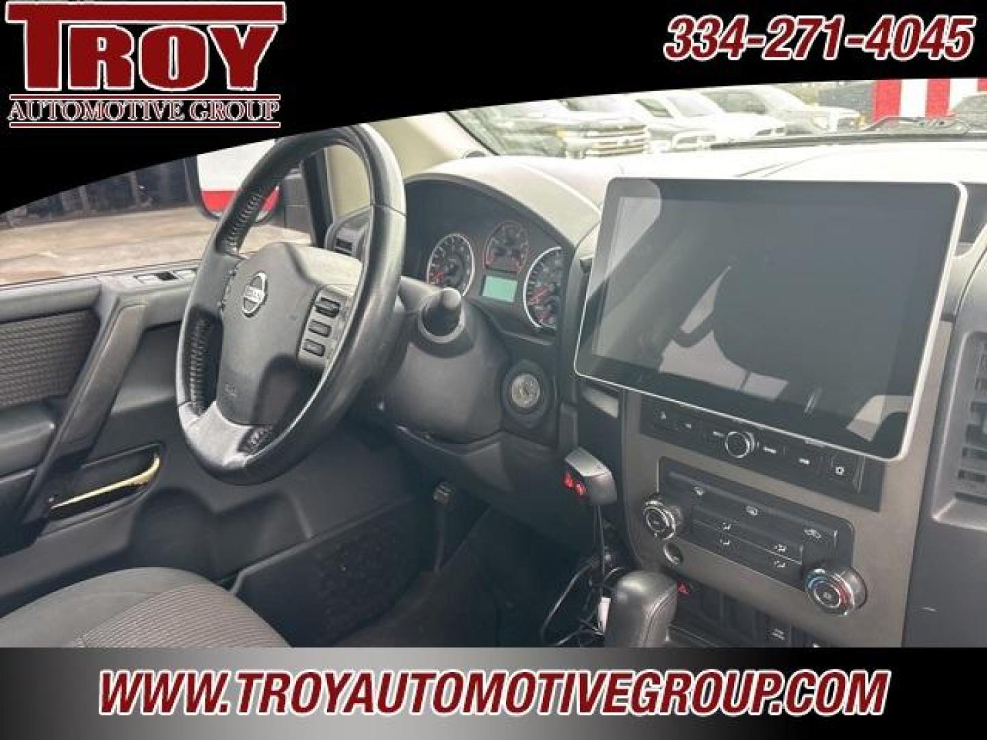 2012 Galaxy Black Metallic /Charcoal Nissan Titan SV (1N6BA0ED5CN) with an Endurance 5.6L V8 DOHC 32V engine, Automatic transmission, located at 6812 Atlanta Hwy, Montgomery, AL, 36117, (334) 271-4045, 32.382118, -86.178673 - 1-Owner!!<br>Tow Package!!<br>20 Wheels!!<br>Rough Country Lift!! - Photo#20