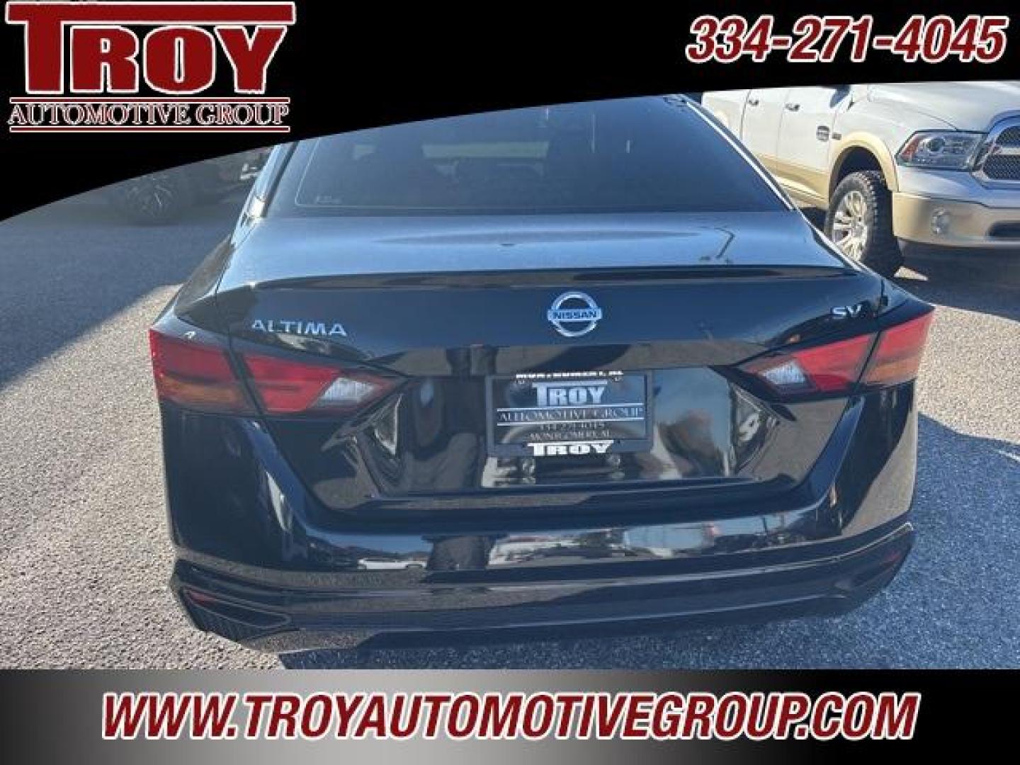 2021 Super Black Clearcoat /Gray Nissan Altima 2.5 SV (1N4BL4DV4MN) with an 2.5L 4-Cylinder DOHC 16V engine, CVT transmission, located at 6812 Atlanta Hwy, Montgomery, AL, 36117, (334) 271-4045, 32.382118, -86.178673 - Photo#11