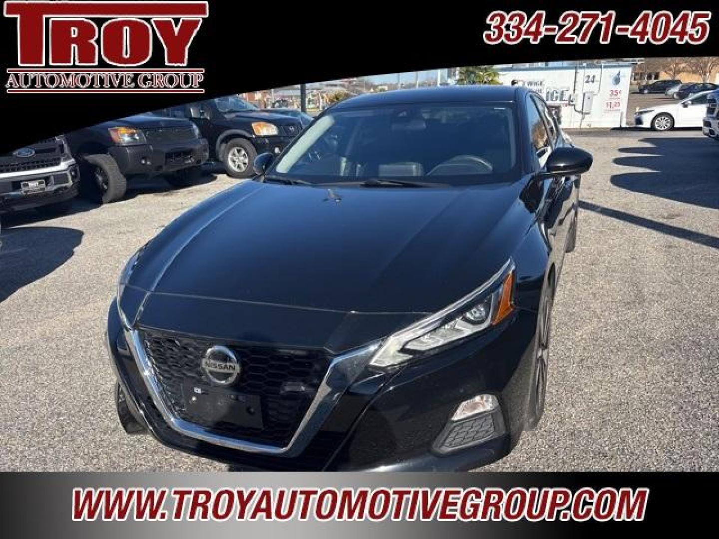 2021 Super Black Clearcoat /Gray Nissan Altima 2.5 SV (1N4BL4DV4MN) with an 2.5L 4-Cylinder DOHC 16V engine, CVT transmission, located at 6812 Atlanta Hwy, Montgomery, AL, 36117, (334) 271-4045, 32.382118, -86.178673 - Photo#5