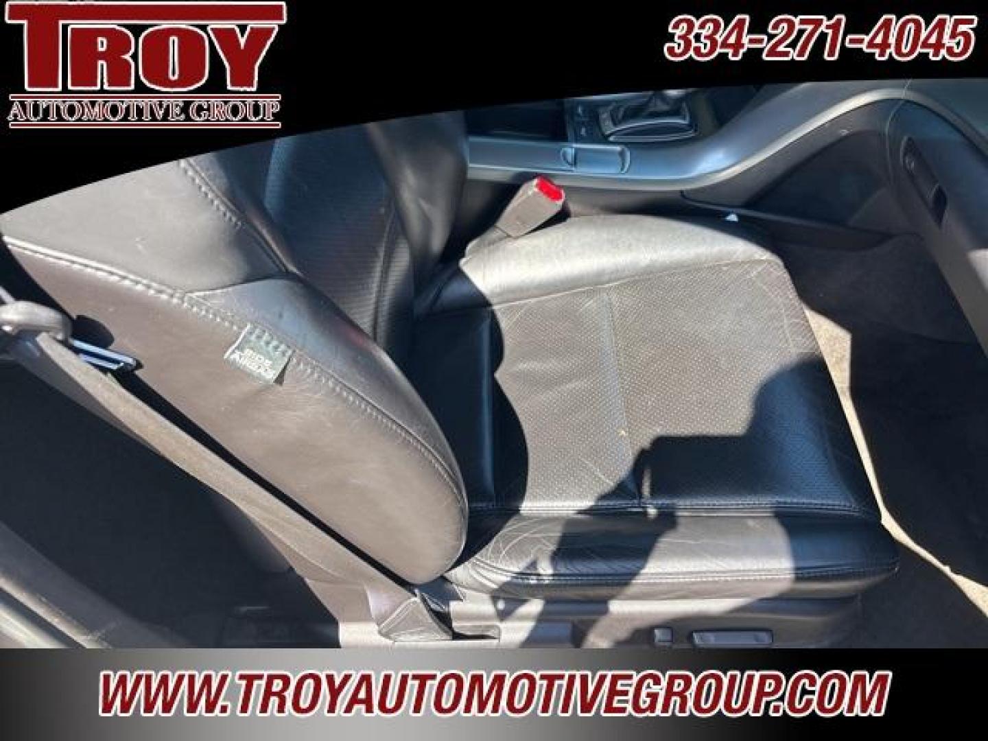 2011 Grigio Metallic /Ebony Acura TL 3.5 (19UUA8F59BA) with an 3.5L V6 SOHC VTEC 24V engine, Automatic transmission, located at 6812 Atlanta Hwy, Montgomery, AL, 36117, (334) 271-4045, 32.382118, -86.178673 - Photo#27