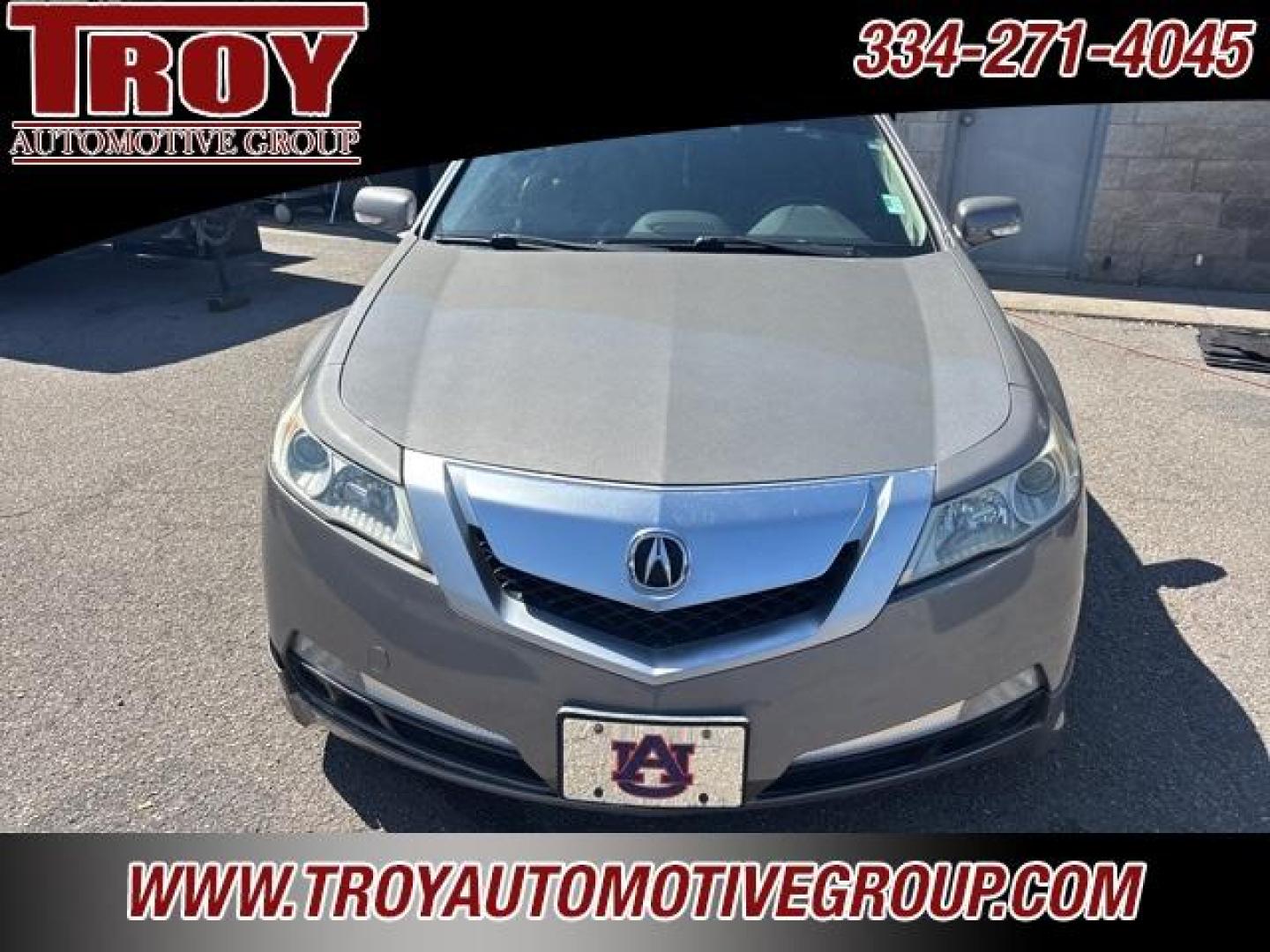 2011 Grigio Metallic /Ebony Acura TL 3.5 (19UUA8F59BA) with an 3.5L V6 SOHC VTEC 24V engine, Automatic transmission, located at 6812 Atlanta Hwy, Montgomery, AL, 36117, (334) 271-4045, 32.382118, -86.178673 - Photo#5